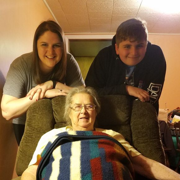 Meet your Posher, Janessa - Picture 1 of 1